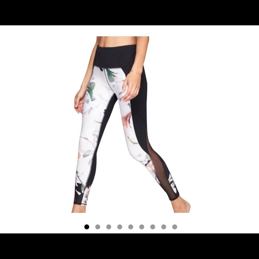Athleta Cropped Leggings Women’s Medium
